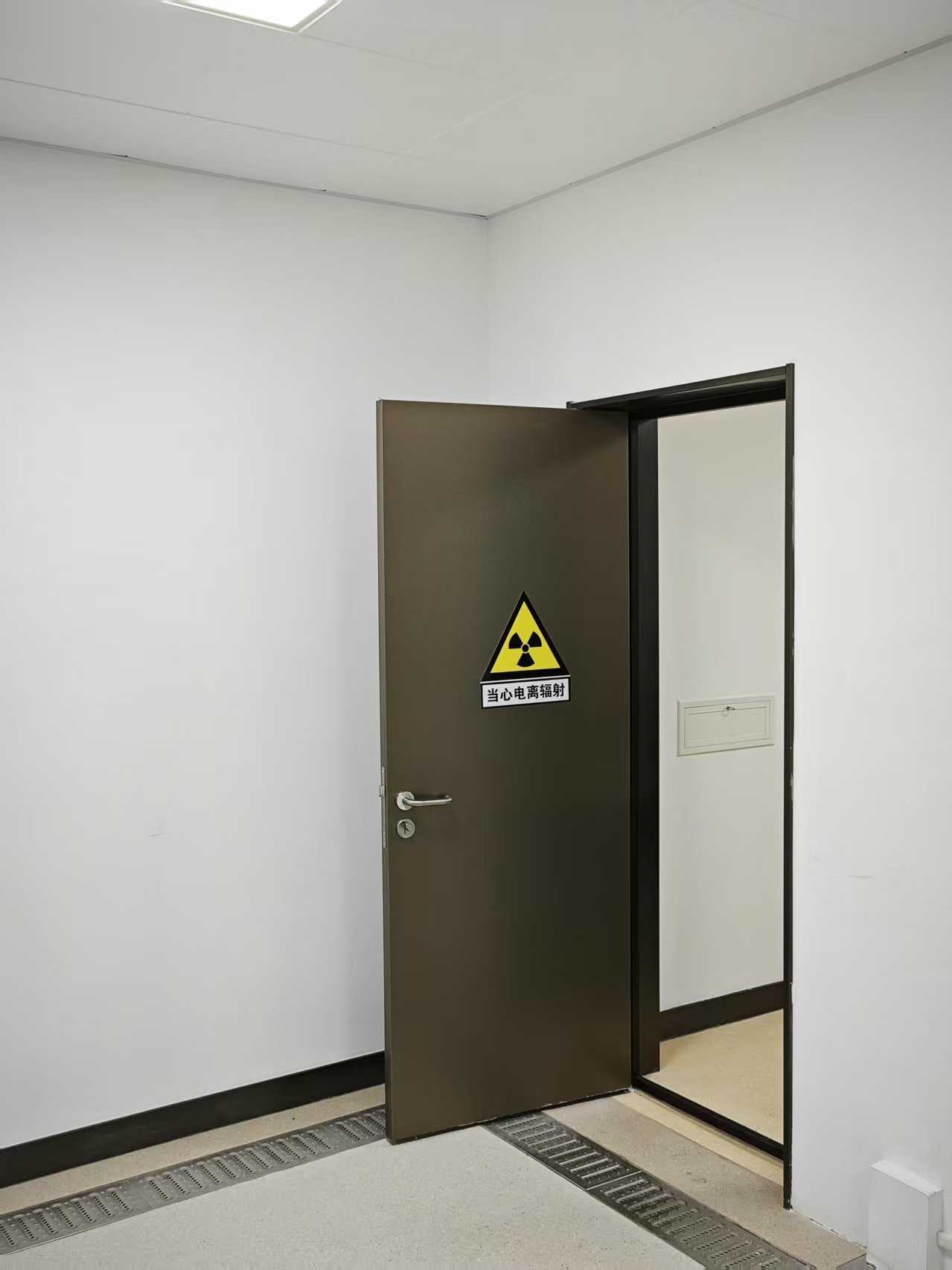太原CT室手动单开防护铅门